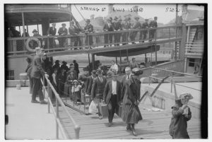 Immigrants arriving at Ellis Island, 1915
